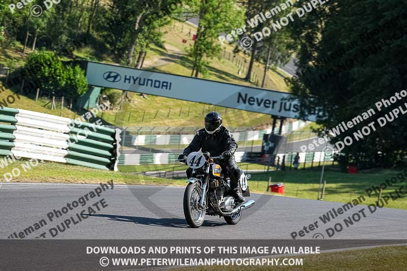 cadwell park;cadwell park photographs;cadwell trackday photographs;enduro digital images;event digital images;eventdigitalimages;peter wileman photography;racing digital images;trackday digital images;trackday photos